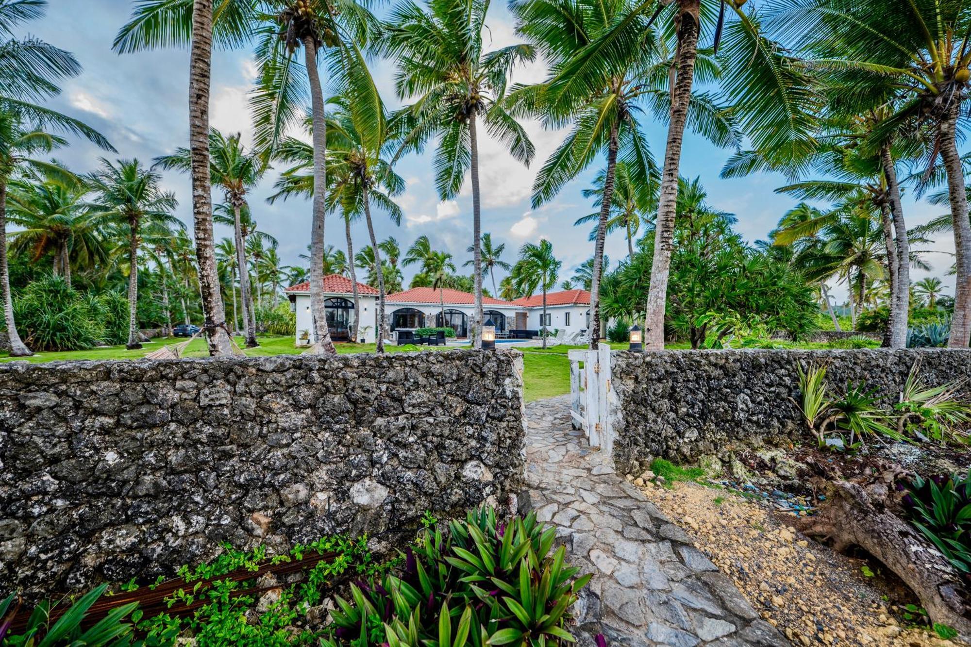 Palm House - Luxury Villa - Samana - Ocean Front Sanchez Luaran gambar